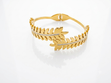 Leaf Pattern Hand Cuff