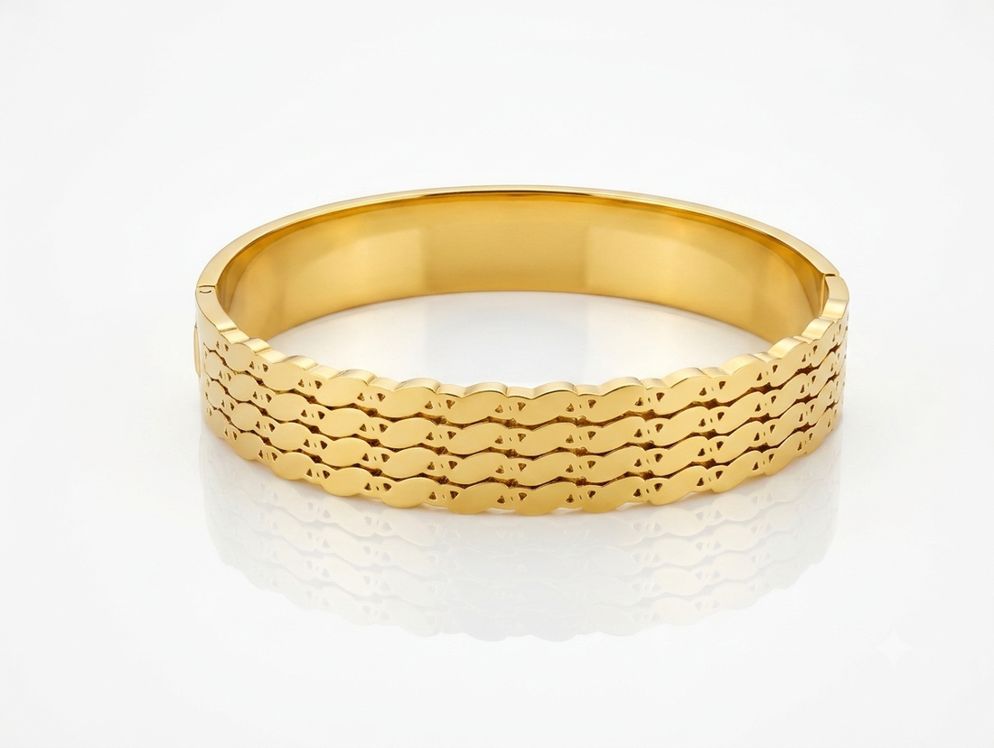 Multi-Row Wave Hand Cuff